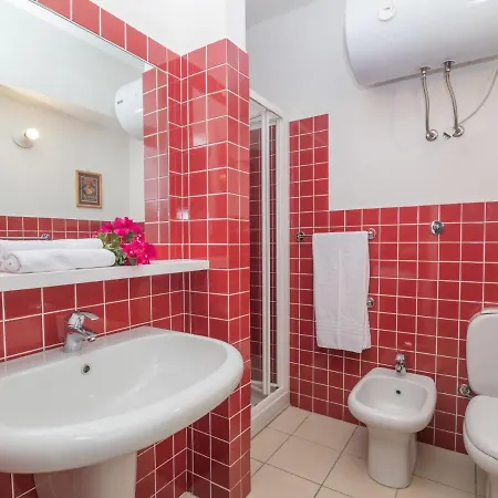 Appartement La Vigna Rosso By Interhome *